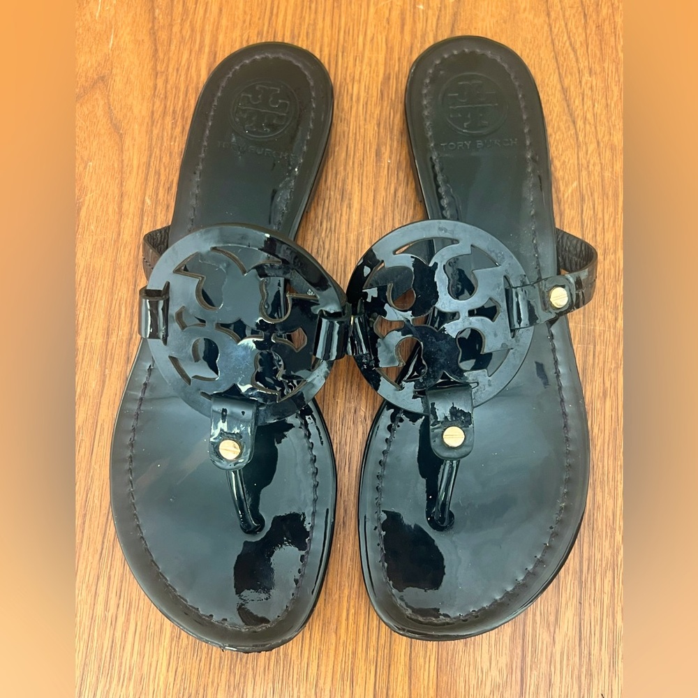 Tory Burch Miller Patent  Leather Sandal Size 8.5